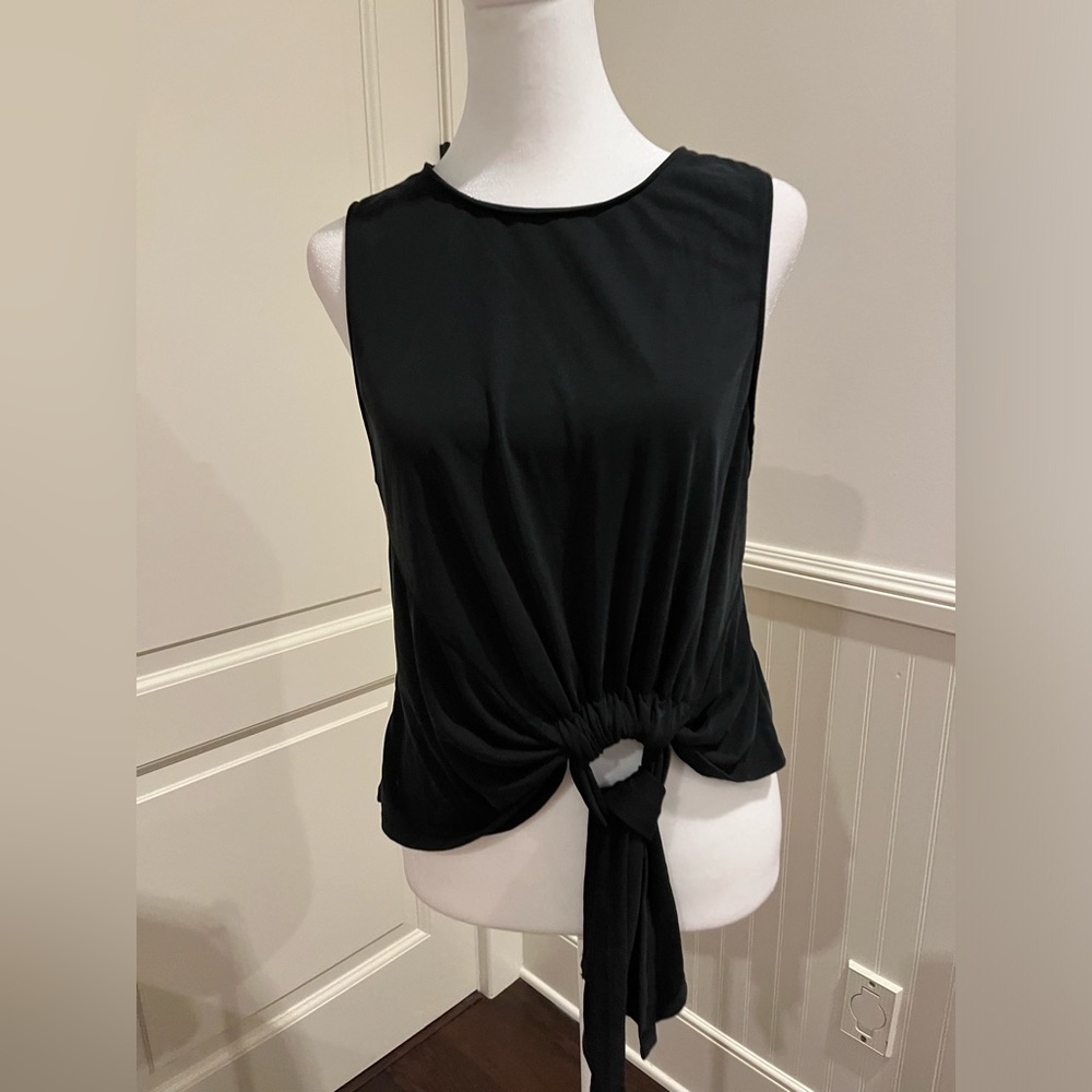 Astr top. Size medium